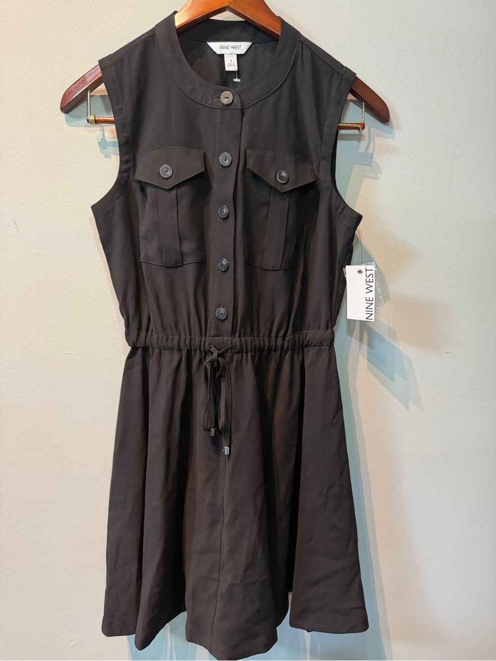 Nine West Black Sleeveless Button-Front Drawstring Waist Dress